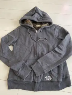 HOLLISTER グレー パーカー L