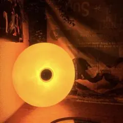 オレンジ テーブルランプ ドーナツ　IKEA VALMBLIXT 似