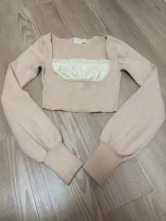 ANDMARY Mew frill tops beige - メルカリ