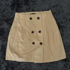 Bershka カーキスカートのサムネイル