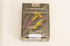 Item thumbnail for item cec967d7-fb94-43bd-a5cd-36ce5cf29796