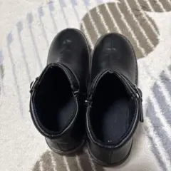 ブラックショートブーツ ジッパー付き