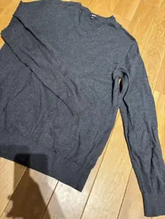 UNIQLO 綿90%カシミア10%Ｖネックグレーセーター