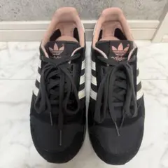 値下げ！美品★adidas 黒 ピンク スニーカー23.5