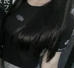GYDA 半袖Tシャツ ブラック ロゴ入りのサムネイル
