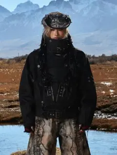 【PERSONSOUL】ウォッシュド加工 立体構造 刺繍デニムジャケットブラック