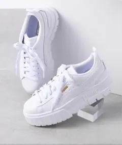 PUMA ホワイト プラットフォームスニーカー