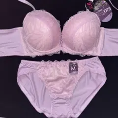 Item thumbnail for item ea33120d-57df-4c14-8baf-bbb85b4418a6