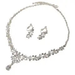 【期間限定お値下げ中】ブライダルアクセサリー ネックレス イヤリング セット