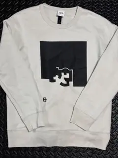 ビ*』様 ZARA スウェット　ホワイト　サイズＬ　完売品 シンプル　美品