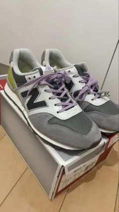 New Balance 992 グレー/グリーン/パープル