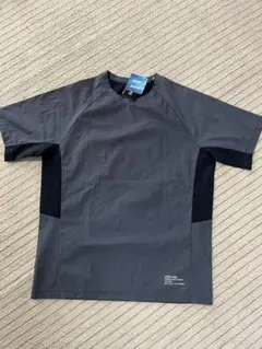 TIGORA（ティゴラ）のメンズ半袖TシャツMサイズのサムネイル