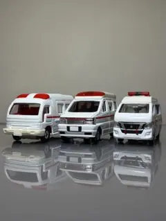 廃盤絶版トミカ 日産 ドクター 高規格 NV350キャラバン 救急車 묶음 판매