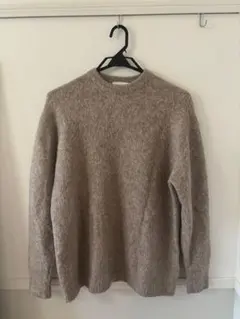 ベージュ クルーネック セーター L