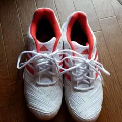 アディダス ランニングシューズ スニーカー