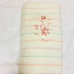 ♦️期間限定出品　限界値　フラットシーツ　ぽわっと　140x240cm