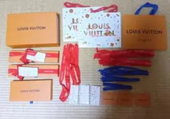 LOUIS VUITTON ギフトボックス 紙袋 リボン セットのサムネイル