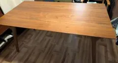 ダイニングテーブル　 ニトリ　長方形
