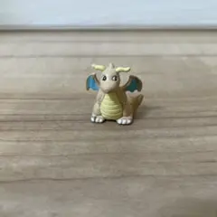 ポケモン　フィギュア　カイリュー