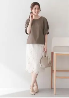 美品 index【接触冷感/吸水速乾 】タックパフスリーブブラウス ブラウン Ｌのサムネイル