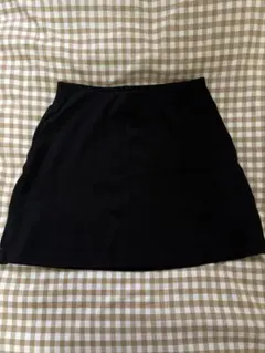 H&M 黒タイトミニスカート