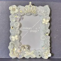トレカケース　硬質ケース　ホイップデコ　リボン　王冠　花　白　クリア
