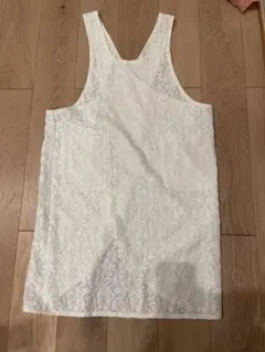 レース模様ホワイトエプロン