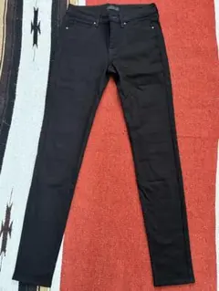 ブラックジーンズ デニム