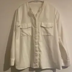 【natural beauty basic】ホワイトノーカラーブラウス