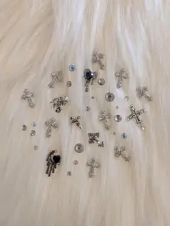 クロス・メタル・シルバー　ネイルパーツ