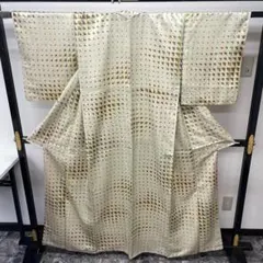 着物 正絹 幾何柄 総柄 ベージュ系 カジュアル 普段着向け 0316-8