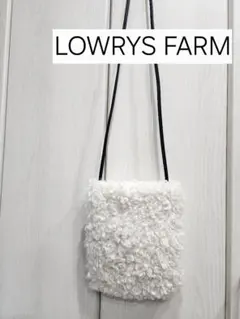 LOWRYS FARM ふわふわ　ホワイト　ショルダーバッグ　　プードル ボア