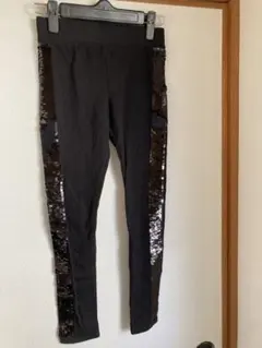 H&M黒 スパンコール付きレギンス