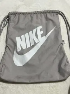 NIKE ナップザック グレー ジムサックヘリテージ13L 希少 - メルカリ