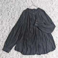 アンタイトル とろみブラウス プリーツ長袖シャツ ゆとりビッグ 金ボタン