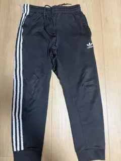 adidas パンツ