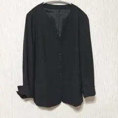 Leilian 黒 ノーカラージャケット 3つボタン 大きいサイズ　13+