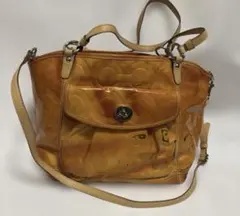 COACHシグネチャーエナメルパテントトートバッグ2WAY