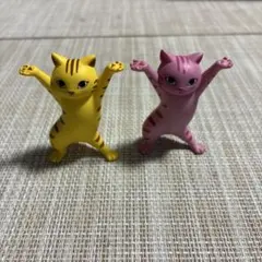 猫のフィギュア 2体セット