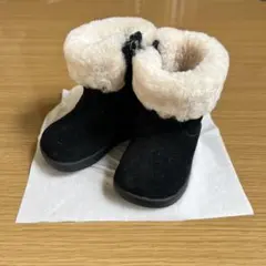 UGG ブラックファー付きブーツ 13センチのサムネイル