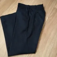 美品　ユニクロ　スラックス　73cm