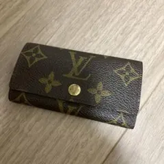 LOUIS VUITTON モノグラム 4連キーケース