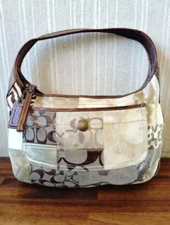 美品　COACH　コーチ　ショルダーバッグ　シグネチャー　パッチワーク　ブラウン