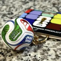 FIFA 2026 公式ライセンス サッカーボール キーリング - メルカリ