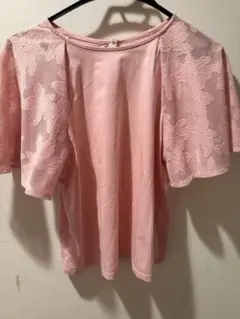 【美品】ITS’DEMO レース袖 ピンク カットソーのサムネイル