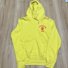 A BATHING APE プルオーバーパーカー イエロー Mのサムネイル