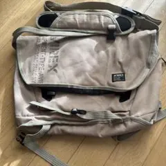 AVIREX ベージュ ショルダーバッグ 約30cm x 40cm