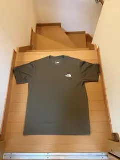 THE NORTH FACE Tシャツ カーキ Sサイズ