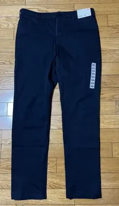 【新品・未使用】ユニクロ　スリムフィットチノ　ネイビー　85センチ　裾補正有り