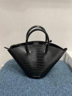 CHARLES&KEITH ハンドバッグ